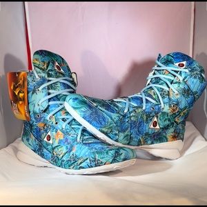 Independent Brand! Working out shoes!! Cloth ! Super comfortable.  And unique